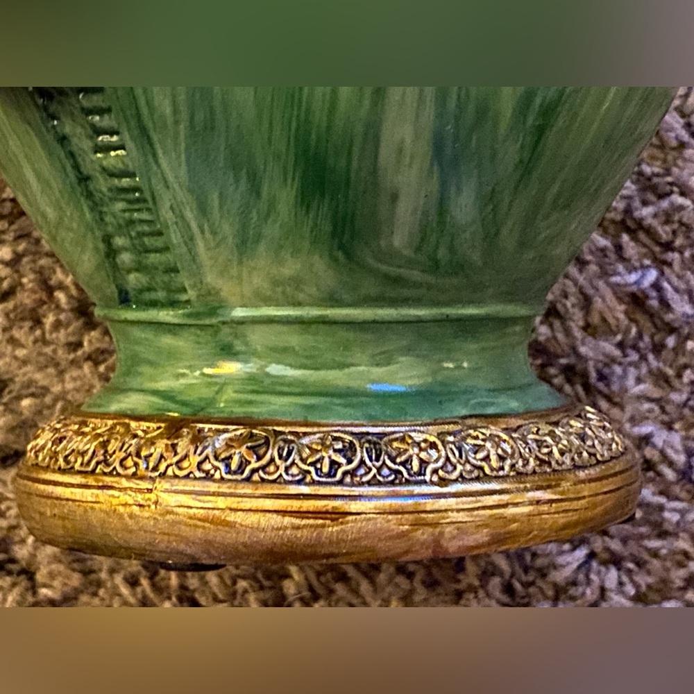 NWT Retro Vase Featuring Parrot 🦜Embellishment By- WorldTravelerPacific Paradise - Picture 8 of 16
